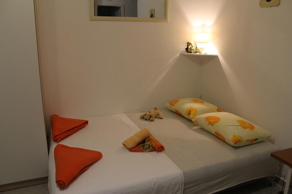 Apartment Devivi Adris スプリト 部屋 写真